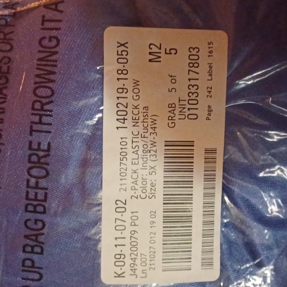 Anthony Richard's, 2 pack elastic neck gowns, plus size up to 5x - Picture 2 of 3